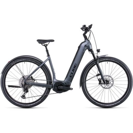 Cube Vélos De Trekking électriques Nuride Hybrid SL 750 Allroad Entrée Basse, Gris -Vélos de trekking Soldes 2022 cube nuride hybrid sl 750 allroad easy entry flashgreynorange 1